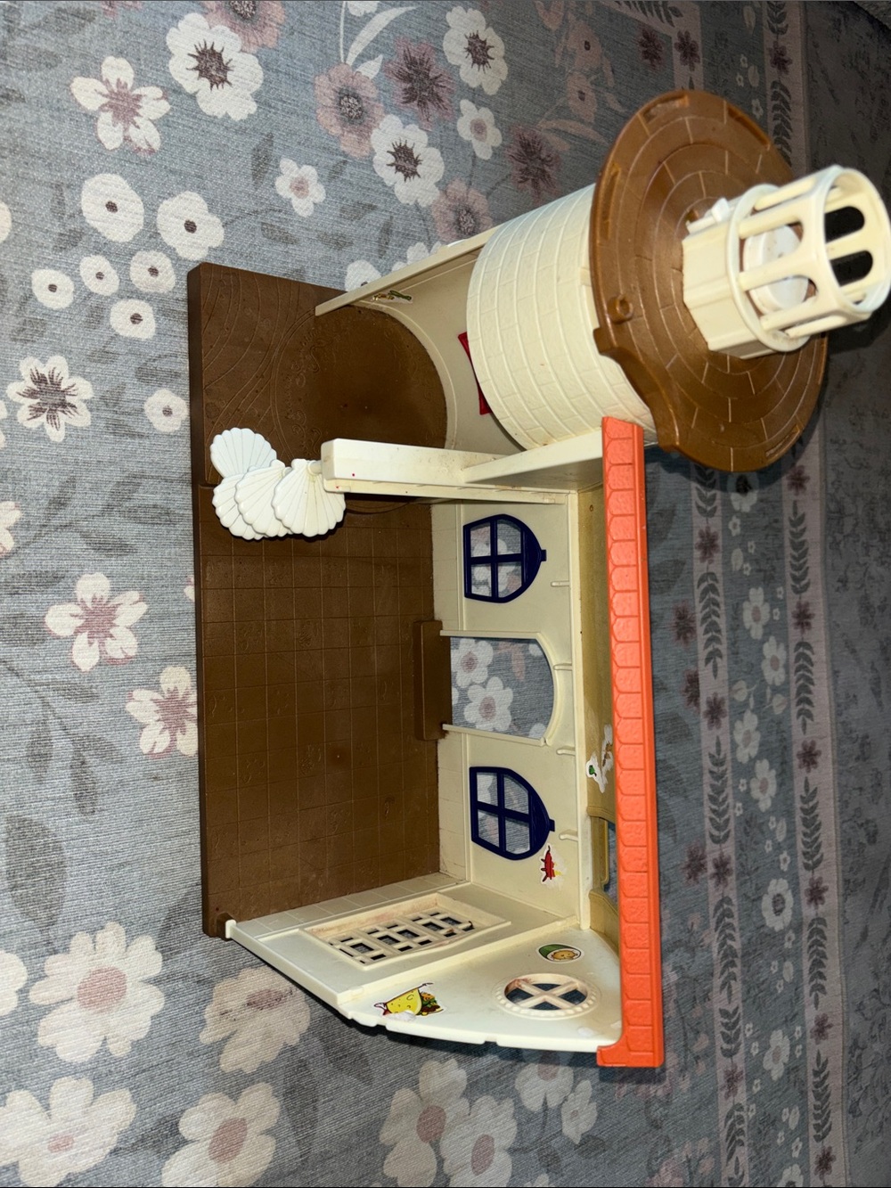 Calico Critter Kids Lighthouse Playset Toy - Brown, Cream, Orange